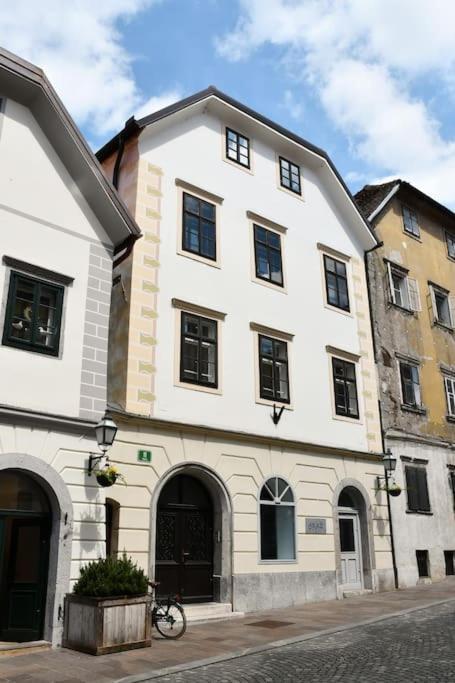 Stairway To Ljubljana Apartment Liubliana Exterior foto